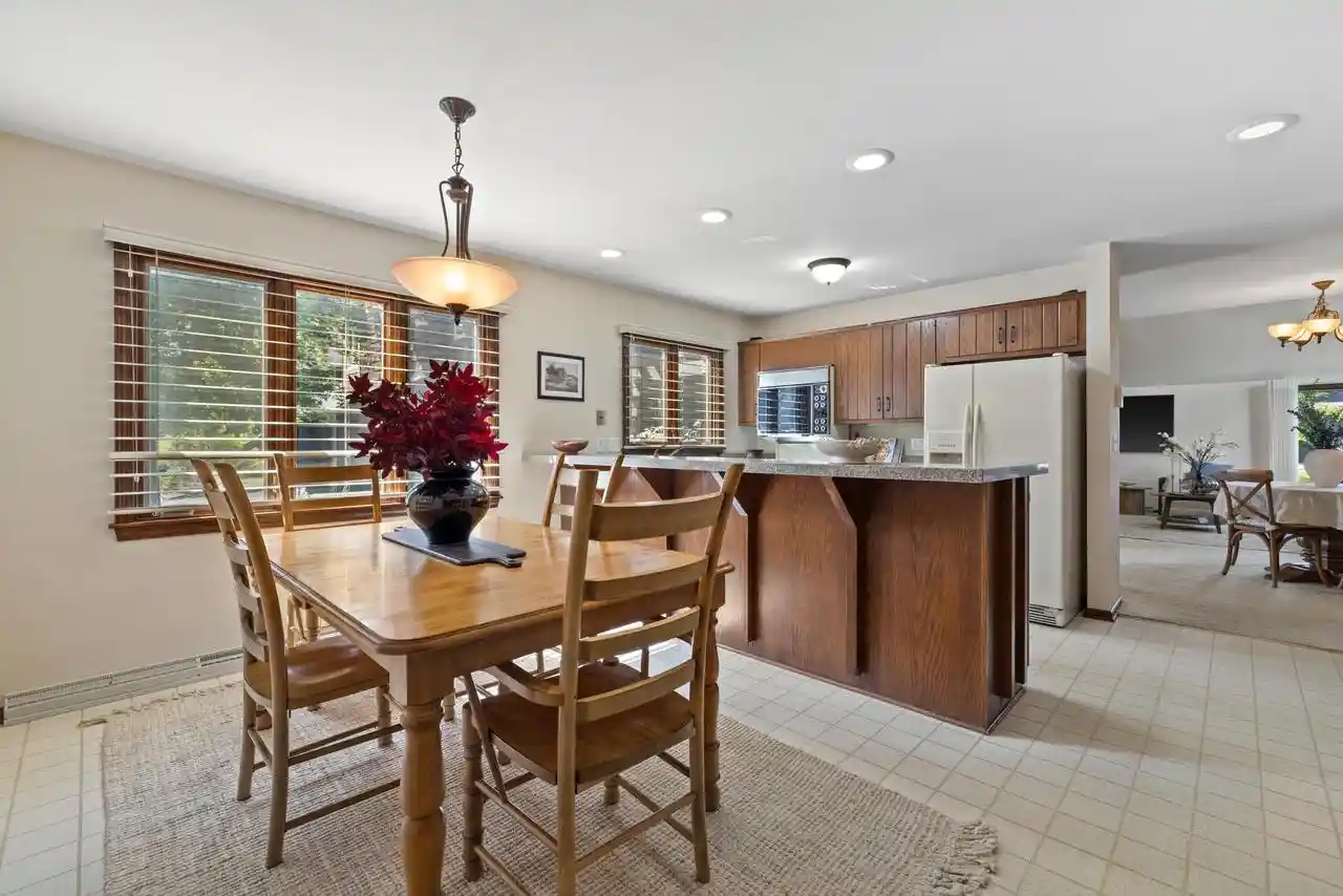 Photo 4 of Condo for sale at 2004 3rd Street, Kenosha, WI 53140 | MLS# 1980306 | Listing updated on 2026-09-11
