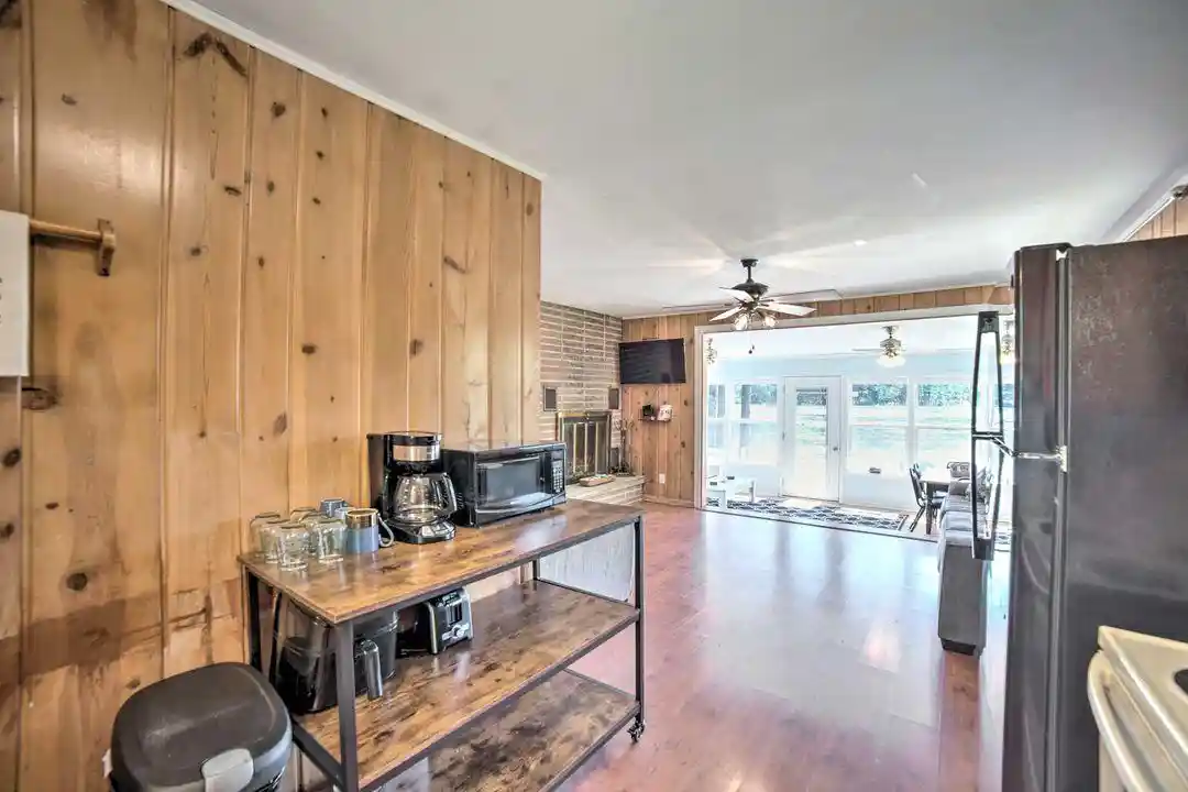 Photo 3 of Single family home for sale at 14482 Parkway Rd, Crivitz, WI 54114 | MLS# 50332571 | Listing updated on 2026-09-11