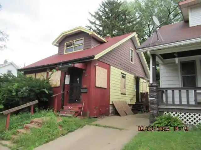 Photo 3 of Single family home for sale at 3624 N 24th Place, Milwaukee, WI 53206 | MLS# 1980312 | Listing updated on 2026-09-15