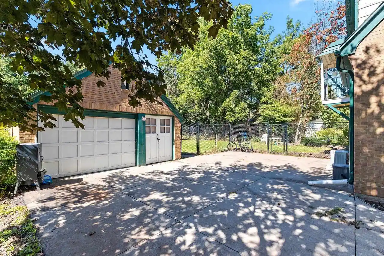 Photo 2 of Single family home for sale at 153 N Main St, Clintonville, WI 54929 | MLS# 50332463 | Listing updated on 2026-09-11