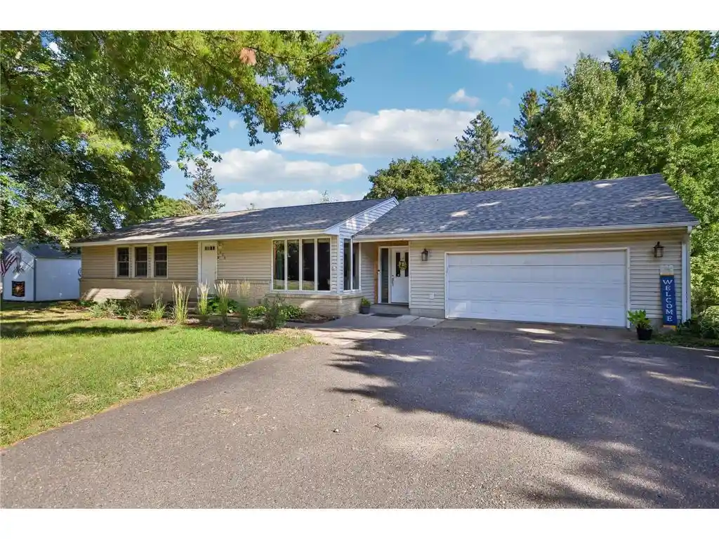 Photo 1 of Single family home for sale at 906 N Cascade St, Osceola, WI 54020 | MLS# 7142701 | Listing updated on 2026-09-15