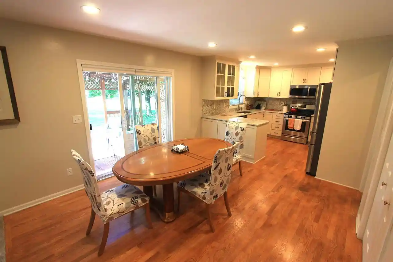 Photo 3 of Single family home for sale at 1818 Ledgeview Rd, De Pere, WI 54115 | MLS# 50332583 | Listing updated on 2026-09-21