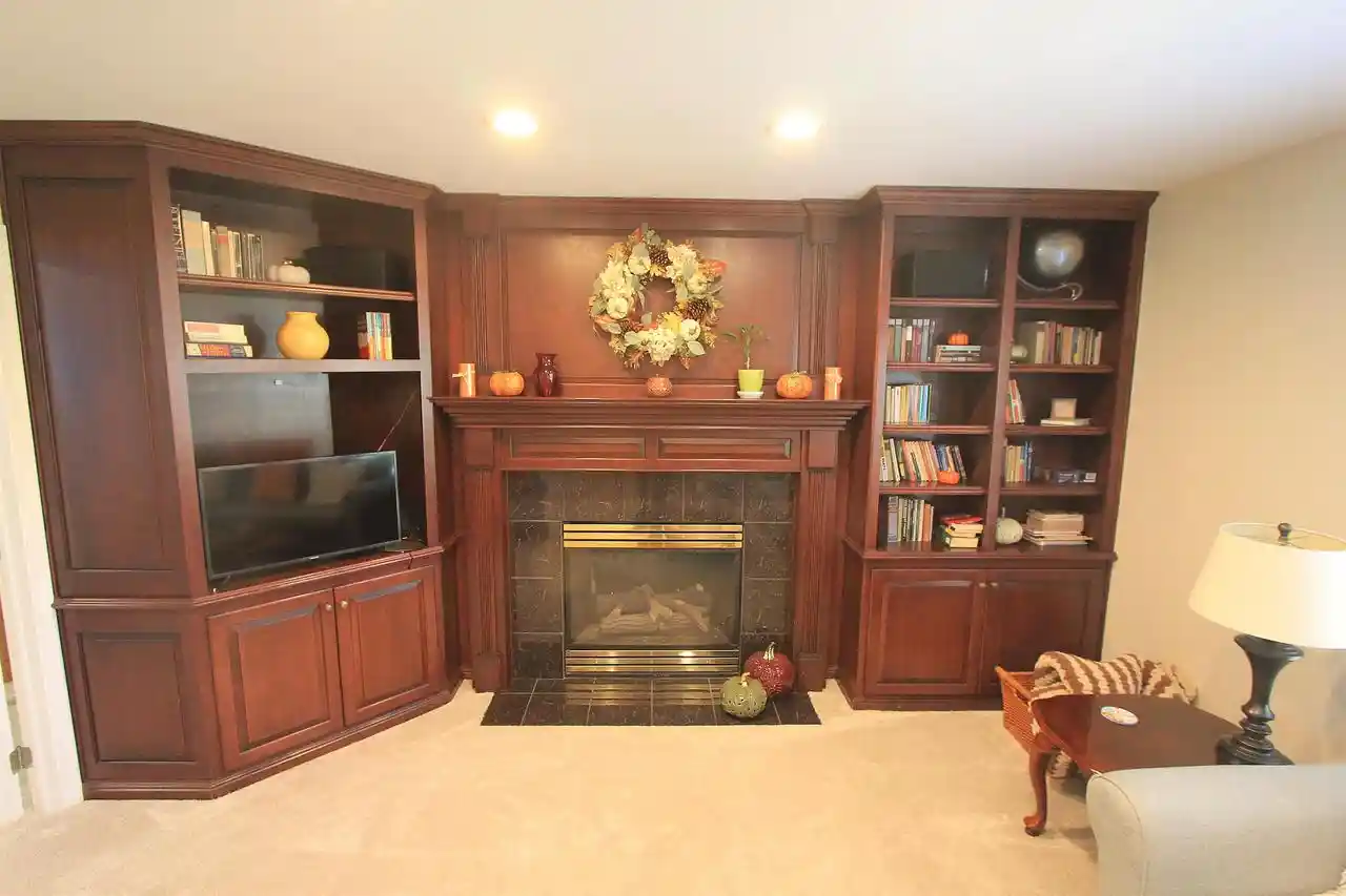 Photo 4 of Single family home for sale at 1818 Ledgeview Rd, De Pere, WI 54115 | MLS# 50332583 | Listing updated on 2026-09-21
