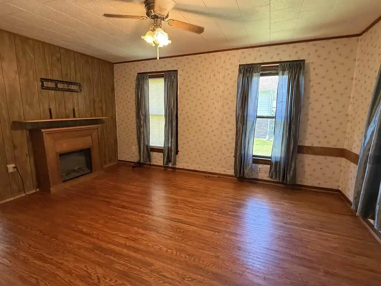 Photo 2 of Sale Pending at 108 Adams St, Boscobel, WI 53805 | MLS# 2032518 | Listing updated on 2026-10-09