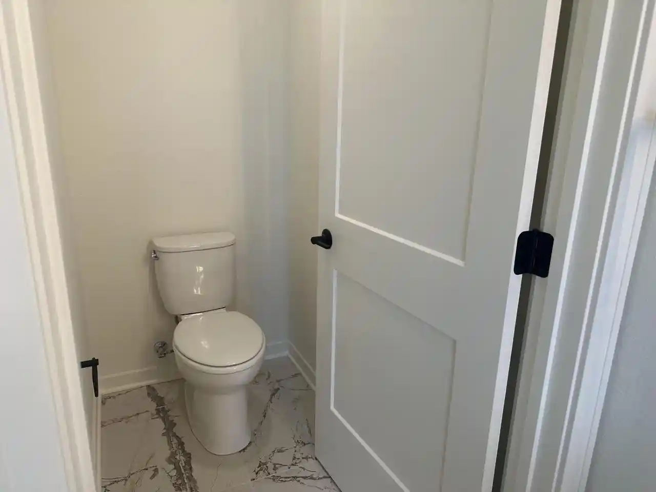 Photo 3 of Single family home for sale at 114 Retzer View Ct, Waukesha, WI 53188 | MLS# 1980330 | Listing updated on 2026-09-14