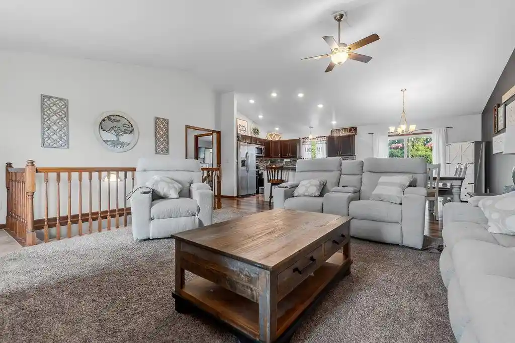 Photo 3 of Single family home for sale at 815 W Allen St, Rice Lake, WI 54868 | MLS# 1605051 | Listing updated on 2026-09-18