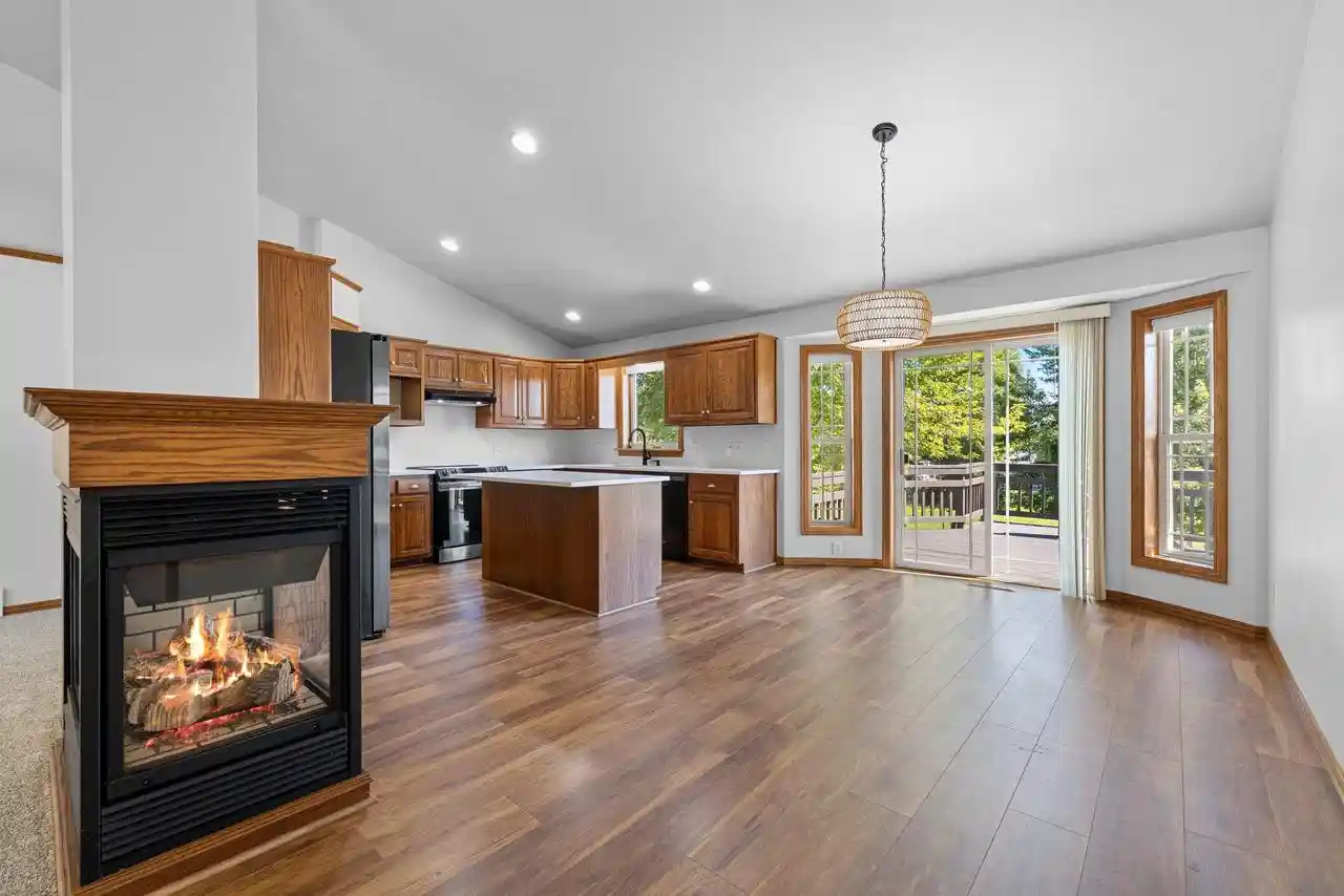 Photo 2 of Single family home for sale at 1188 Stillwater Ct, Green Bay, WI 54313 | MLS# 50332588 | Listing updated on 2026-09-14