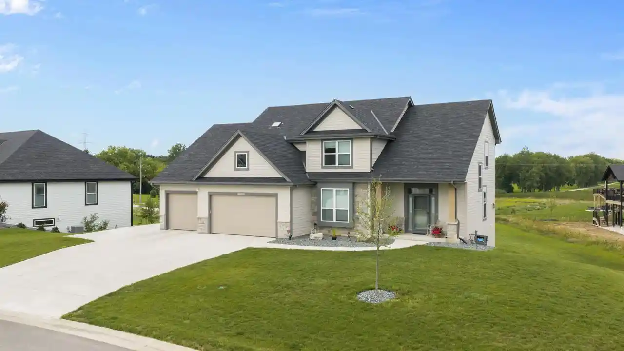 Photo 1 of Single family home for sale at W133s8655 Wigeon Trl, Muskego, WI 53150 | MLS# 1980340 | Listing updated on 2026-09-12