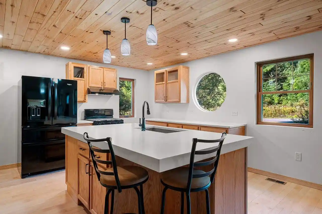 Photo 1 of Single family home for sale at N14976 Old Hwy 141, Amberg, WI 54102 | MLS# 50332592 | Listing updated on 2026-09-11