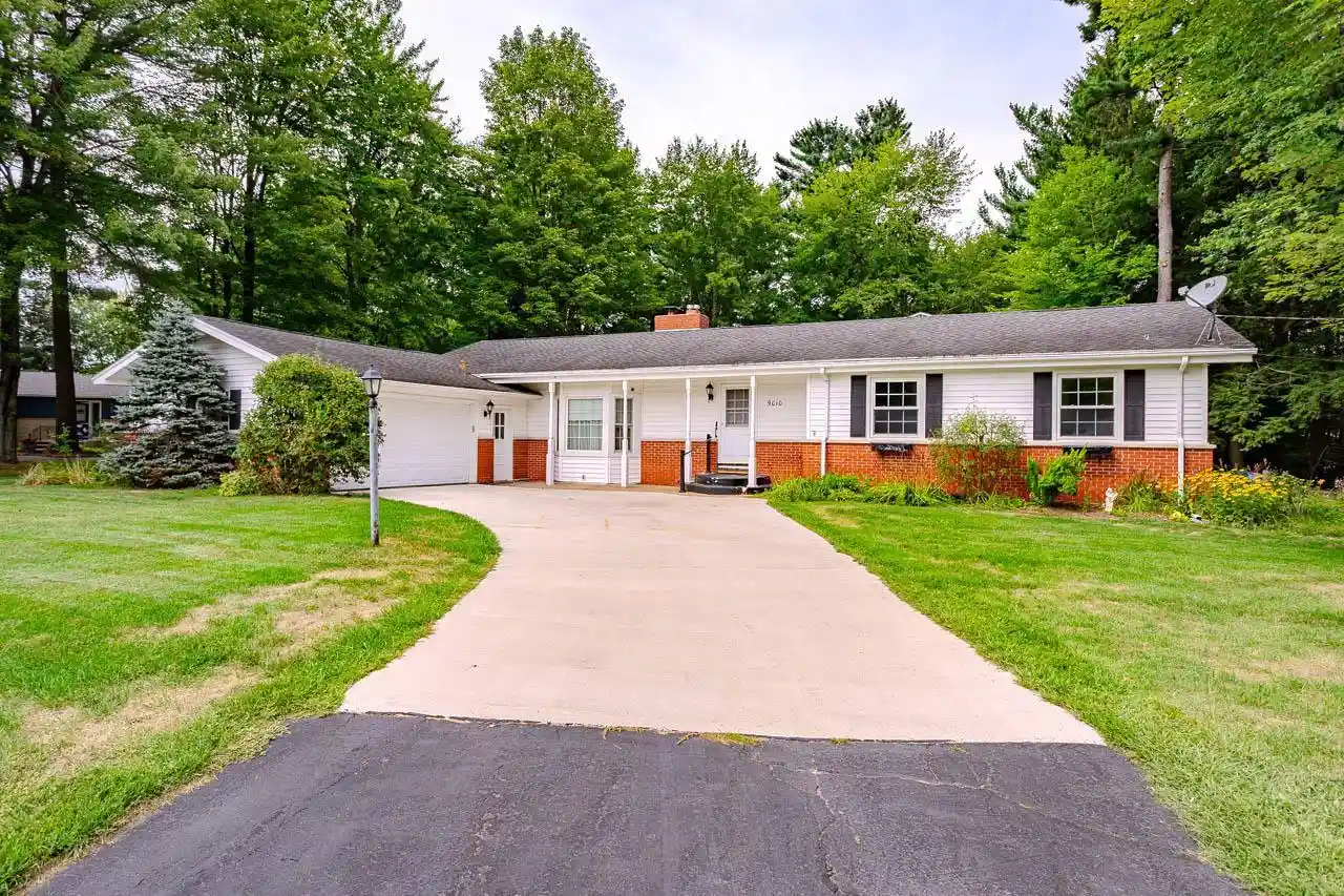 Photo 1 of Single family home for sale at 9010 Reed Rd, Rothschild, WI 54474 | MLS# 22604520 | Listing updated on 2026-09-22