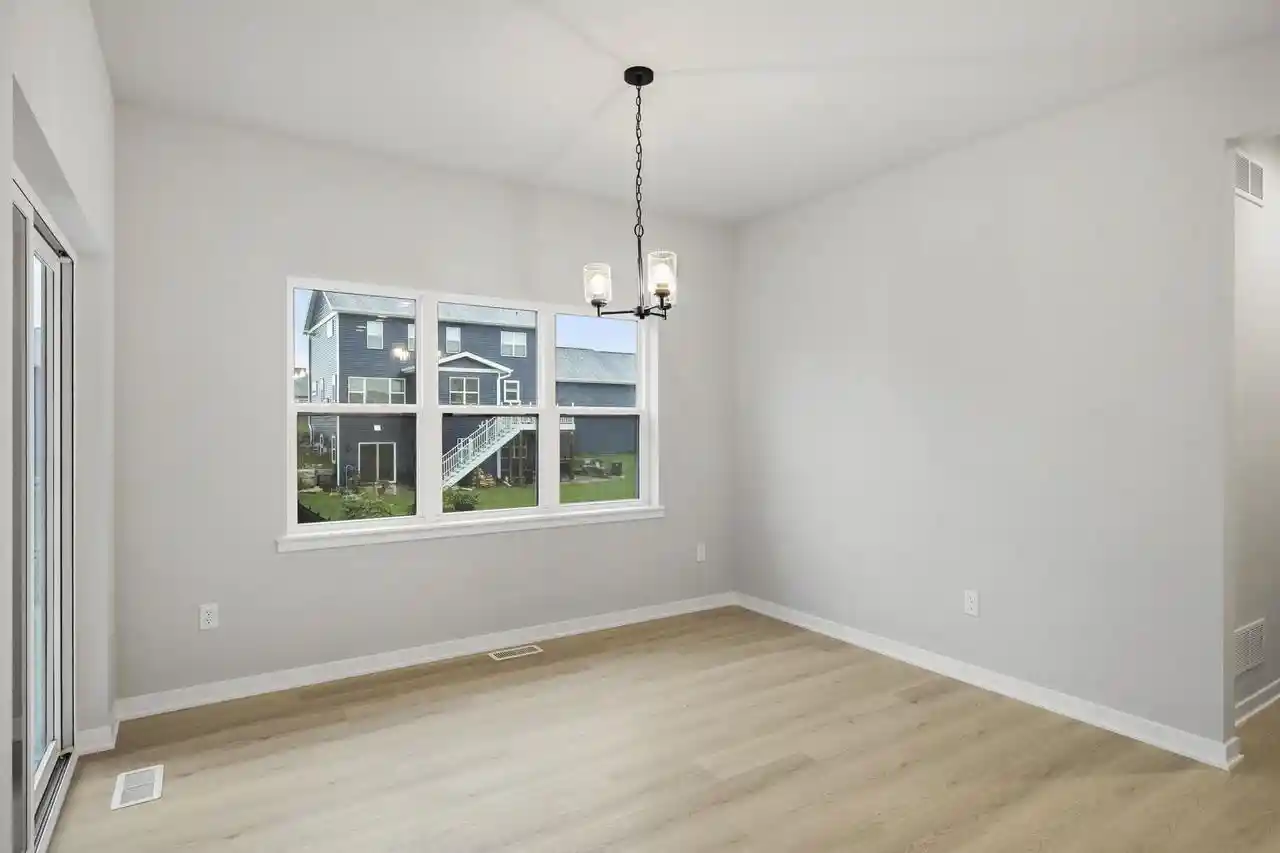 Photo 3 of Single family home for sale at 260 Hawks View Dr, Edgerton, WI 53534 | MLS# 2032528 | Listing updated on 2026-09-11
