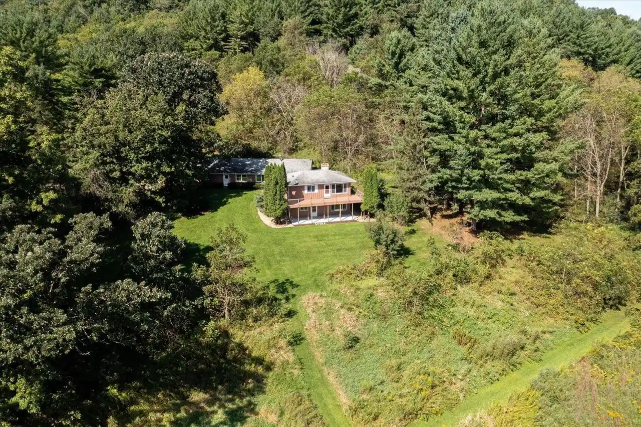 Photo 3 of Single family home for sale at 14502 Burrows Ln, Viola, WI 54664 | MLS# 1980354 | Listing updated on 2026-09-18
