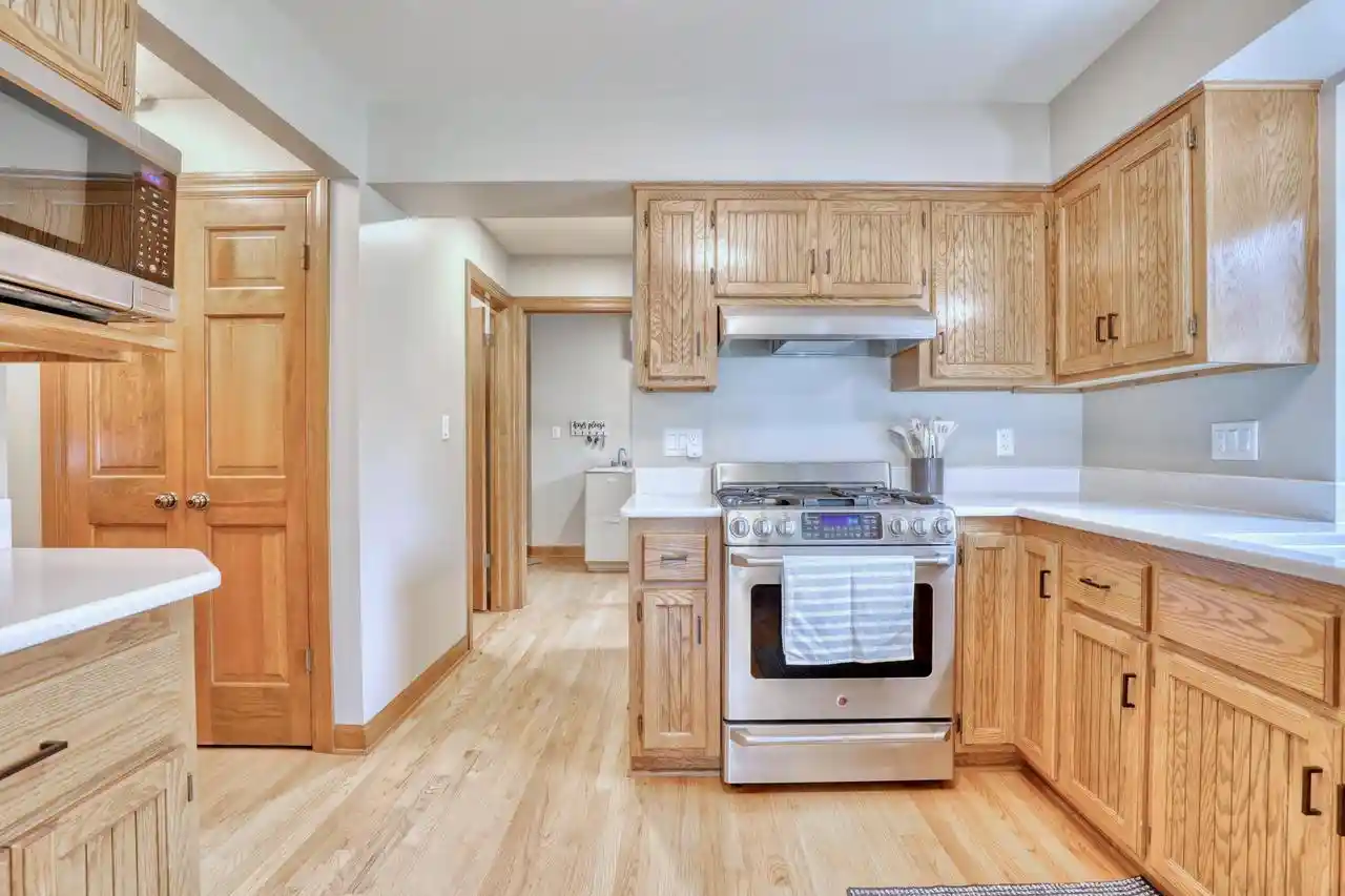 Photo 4 of Single family home for sale at W241n5923 Goldencrest Ct, Sussex, WI 53089 | MLS# 1980353 | Listing updated on 2026-09-18