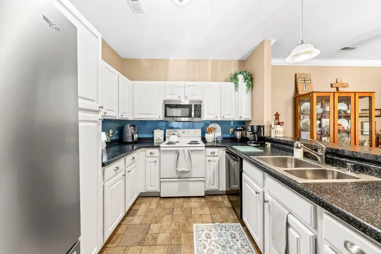 Photo 3 of Condo for sale at 2740 Northview Rd #100, Waukesha, WI 53188 | MLS# 1980361 | Listing updated on 2026-09-17