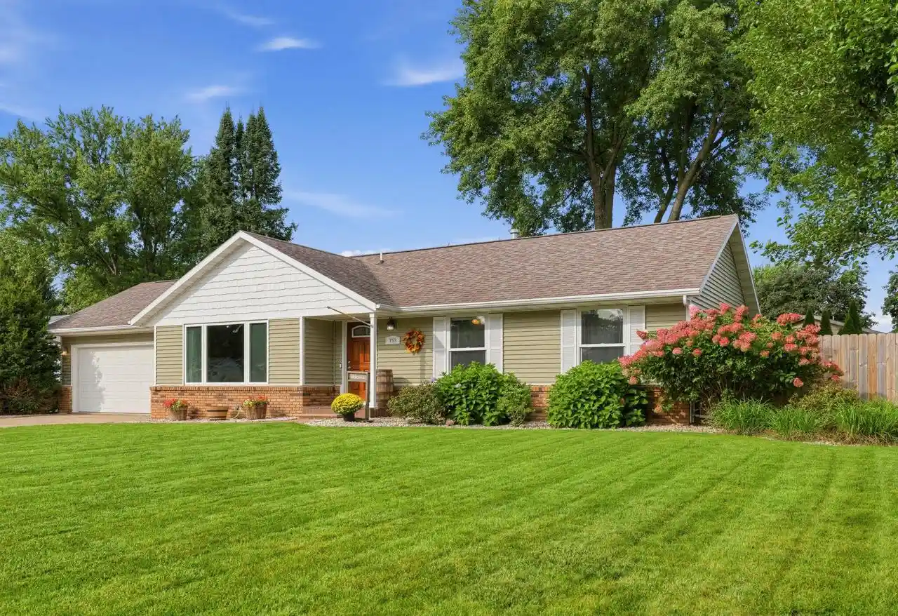 Photo 1 of Single family home for sale at 753 Chelsea Pl, Janesville, WI 53546 | MLS# 1980366 | Listing updated on 2026-09-19