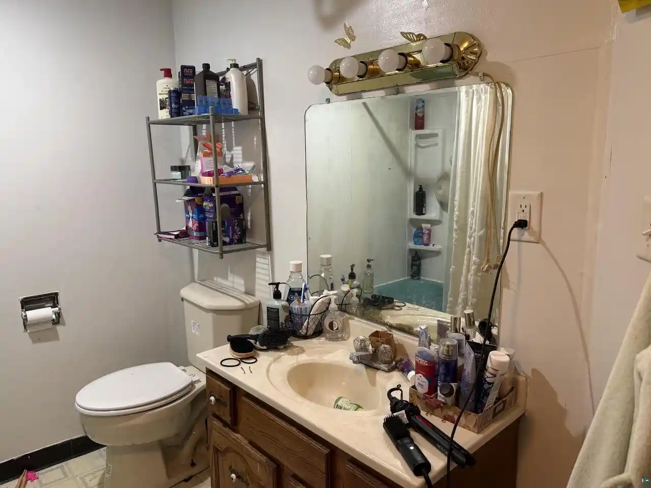 Photo 3 of Multi family home for sale at 609 St Claire St, Ashland, WI 54806 | MLS# 6127937 | Listing updated on 2026-09-21