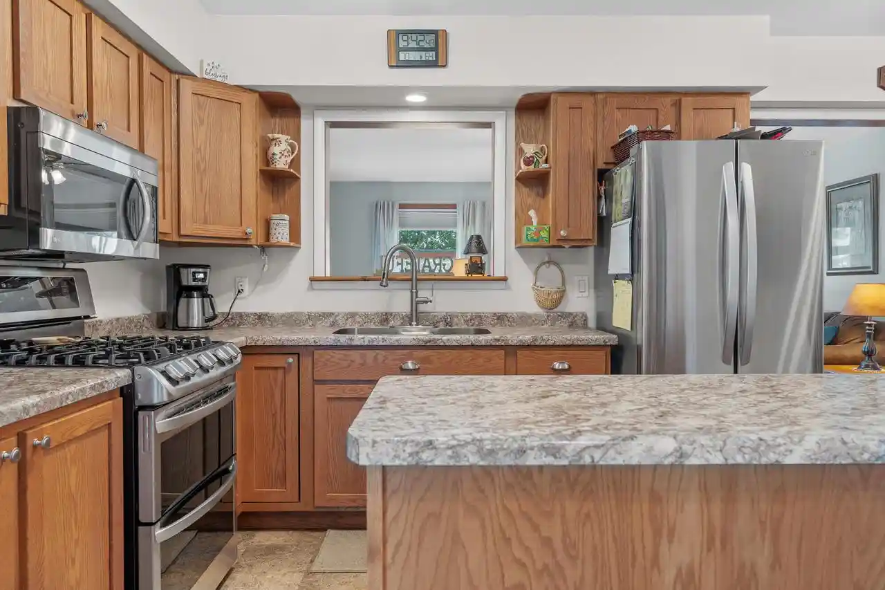 Photo 3 of Single family home for sale at W4911 Harvest Ln, La Crosse, WI 54601 | MLS# 1980374 | Listing updated on 2026-09-18