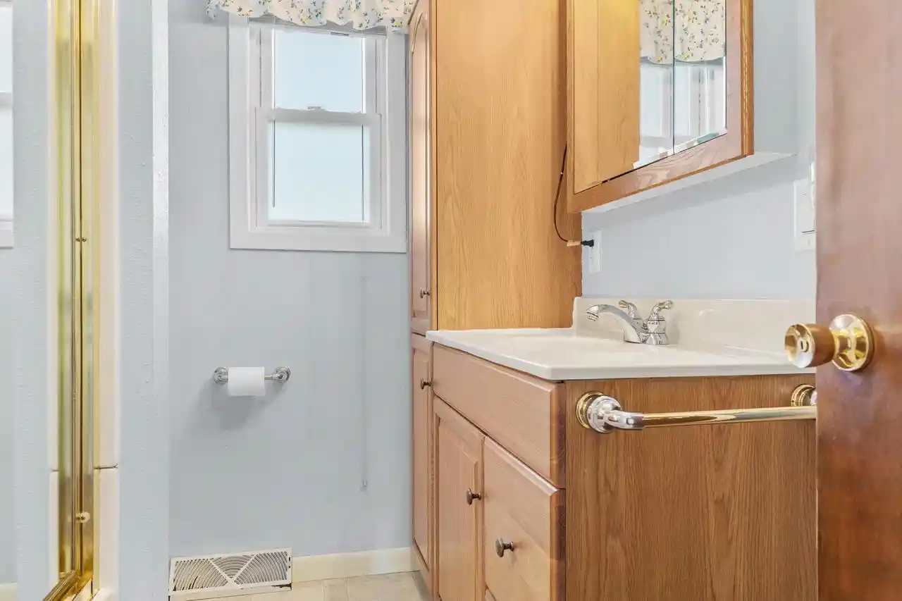 Photo 4 of Single family home for sale at W4911 Harvest Ln, La Crosse, WI 54601 | MLS# 1980374 | Listing updated on 2026-09-18