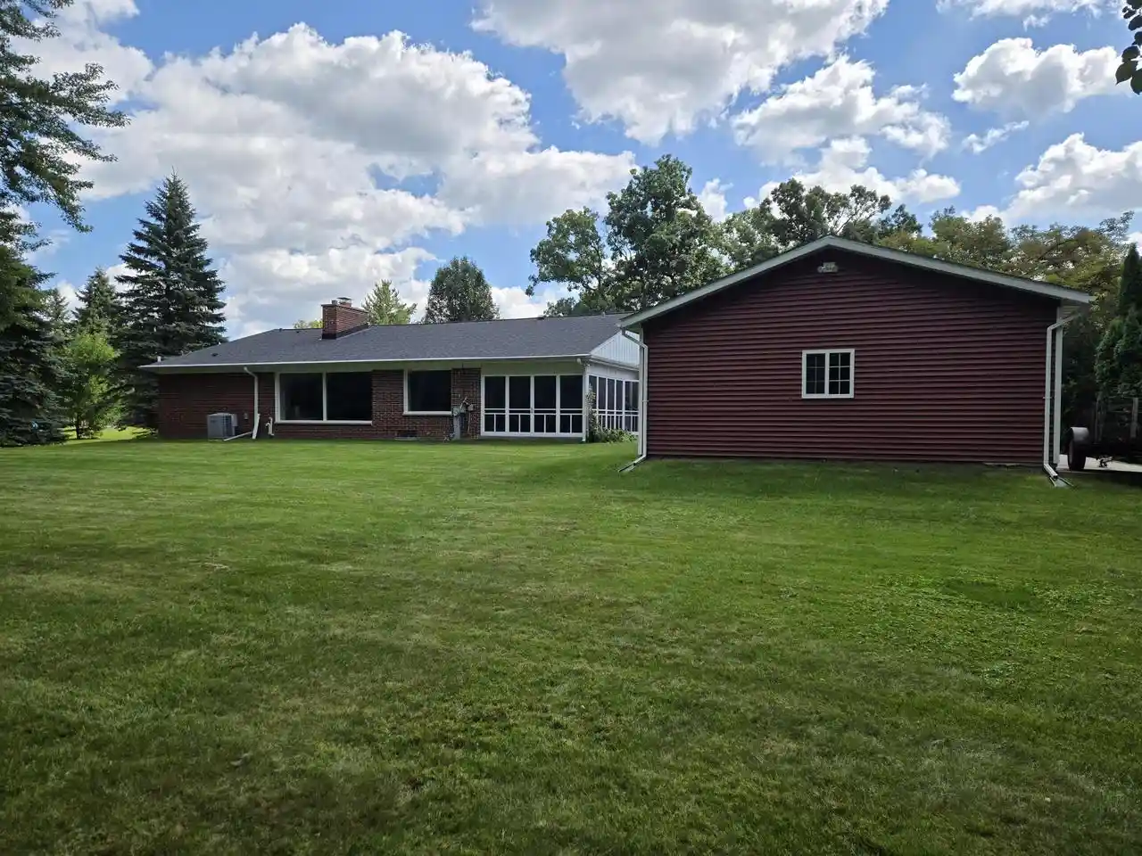 Photo 3 of Single family home for sale at 3775 S Sunny View Dr, New Berlin, WI 53151 | MLS# 1980373 | Listing updated on 2026-09-25