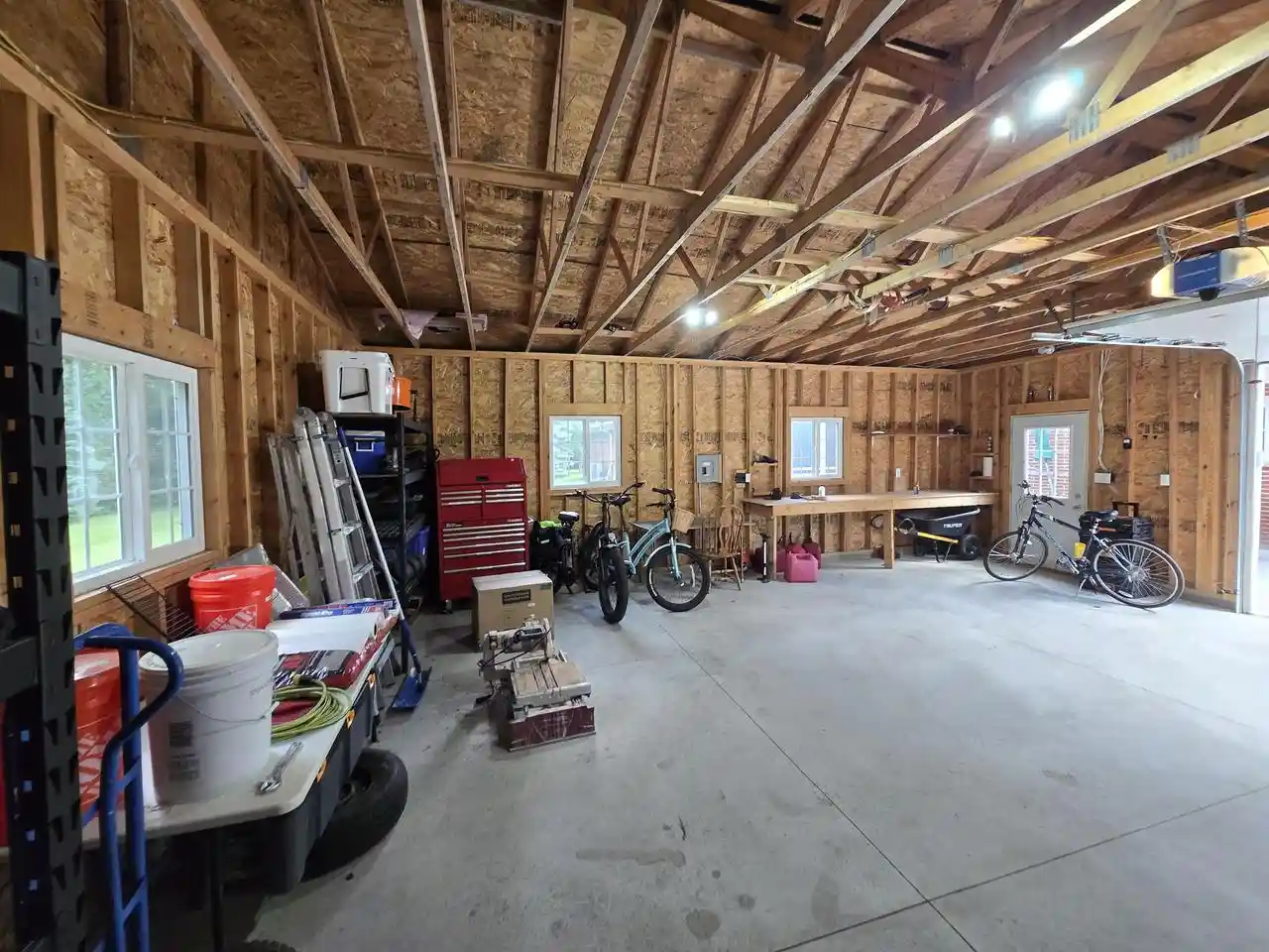 Photo 4 of Single family home for sale at 3775 S Sunny View Dr, New Berlin, WI 53151 | MLS# 1980373 | Listing updated on 2026-09-25