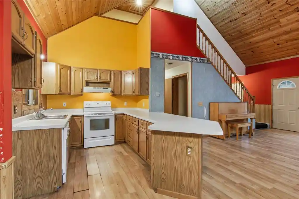 Photo 3 of Single family home for sale at 26530 County Hwy Mm, Cadott, WI 54727 | MLS# 1604964 | Listing updated on 2026-09-18