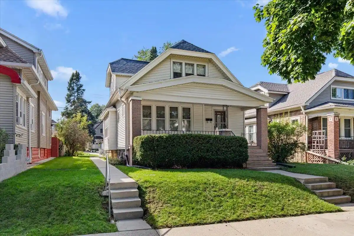 Photo 1 of Single family home for sale at 3151 S 10th Street, Milwaukee, WI 53215 | MLS# 1980383 | Listing updated on 2026-09-11