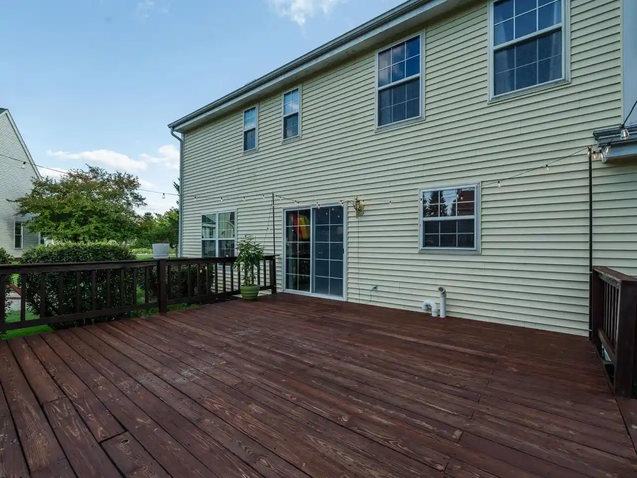 Photo 1 of Single family home for sale at N113w19718 Jamestree Rd, Germantown, WI 53022 | MLS# 1980389 | Listing updated on 2026-09-28