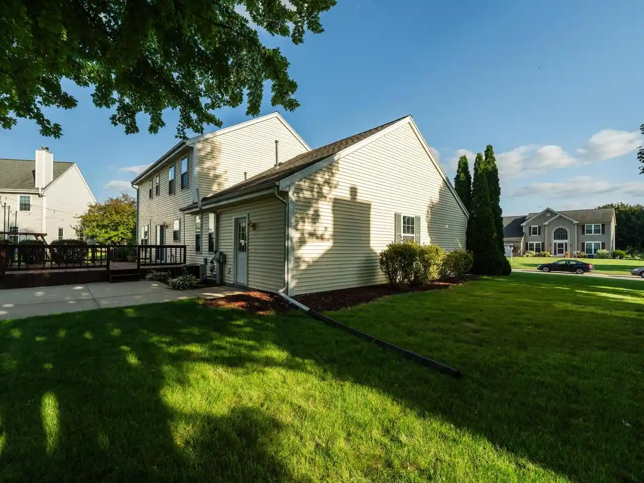 Photo 3 of Single family home for sale at N113w19718 Jamestree Rd, Germantown, WI 53022 | MLS# 1980389 | Listing updated on 2026-09-28