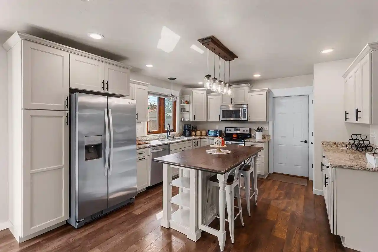Photo 3 of Single family home for sale at 2811 39th Street, Two Rivers, WI 54241 | MLS# 1980391 | Listing updated on 2026-09-21