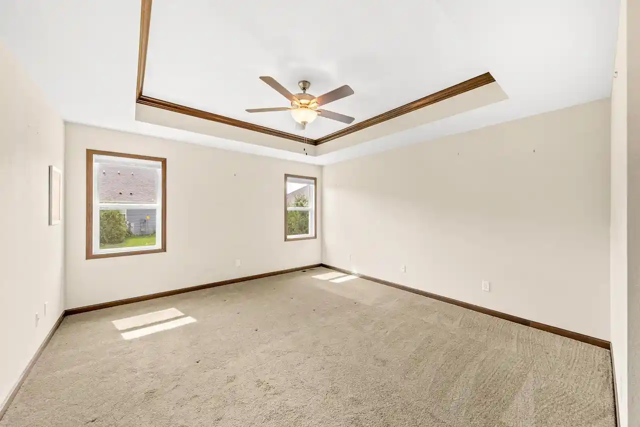 Listing Photo 4 - Condo for sale in building located at 5235 Briarwood Cir, Racine, WI 53402 - Unit #28