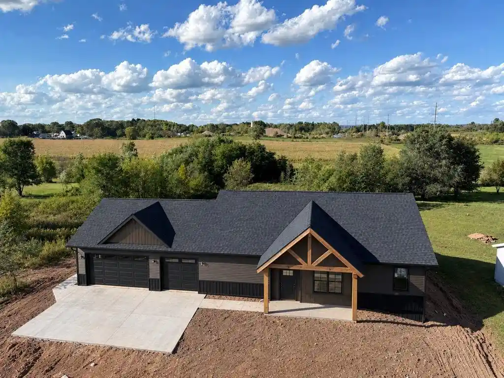 Photo 2 of Single family home for sale at 16172 54th Avenue, Chippewa Falls, WI 54729 | MLS# 1604695 | Listing updated on 2026-09-14