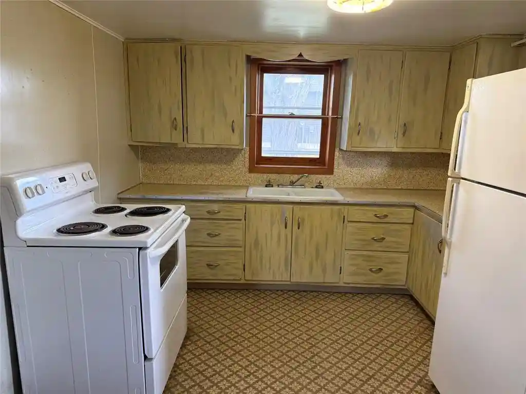 Photo 2 of Single family home for sale at 450 E Crumb St, Gilman, WI 54433 | MLS# 1605079 | Listing updated on 2026-09-12
