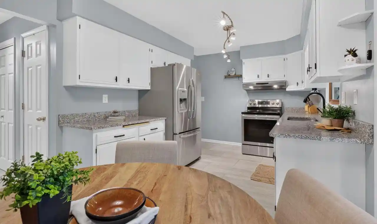 Photo 1 of Single family home for sale at 2550 N Springdale Rd, Brookfield, WI 53045 | MLS# 1980400 | Listing updated on 2026-09-22