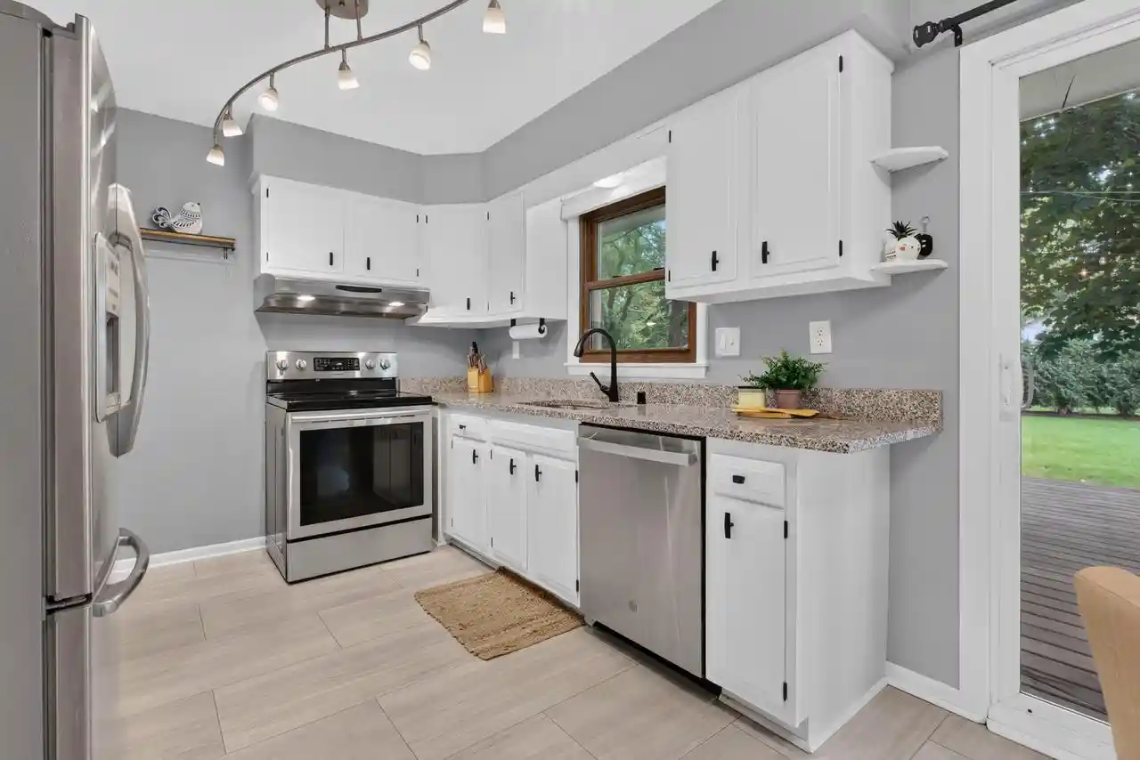 Photo 2 of Single family home for sale at 2550 N Springdale Rd, Brookfield, WI 53045 | MLS# 1980400 | Listing updated on 2026-09-22