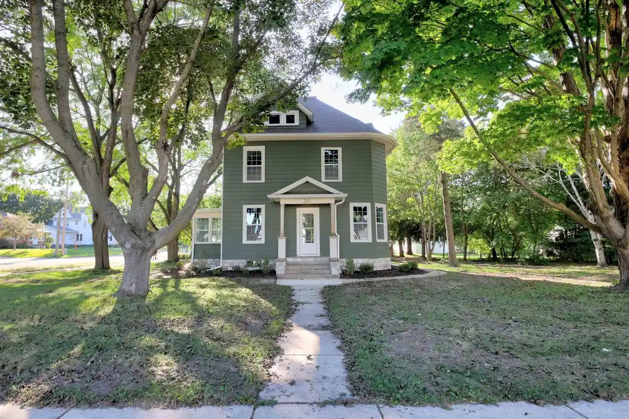 Single family home for sale at 343 Lincoln Ave, Rio, WI 53960 | MLS# 2032560