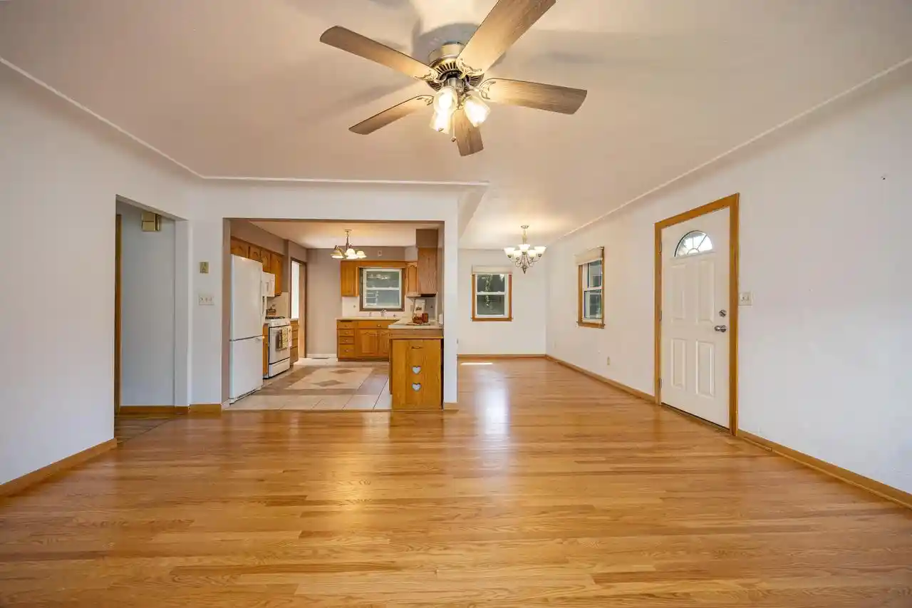 Photo 3 of Single family home for sale at 1415 S 28th Street, La Crosse, WI 54601 | MLS# 1980402 | Listing updated on 2026-09-14