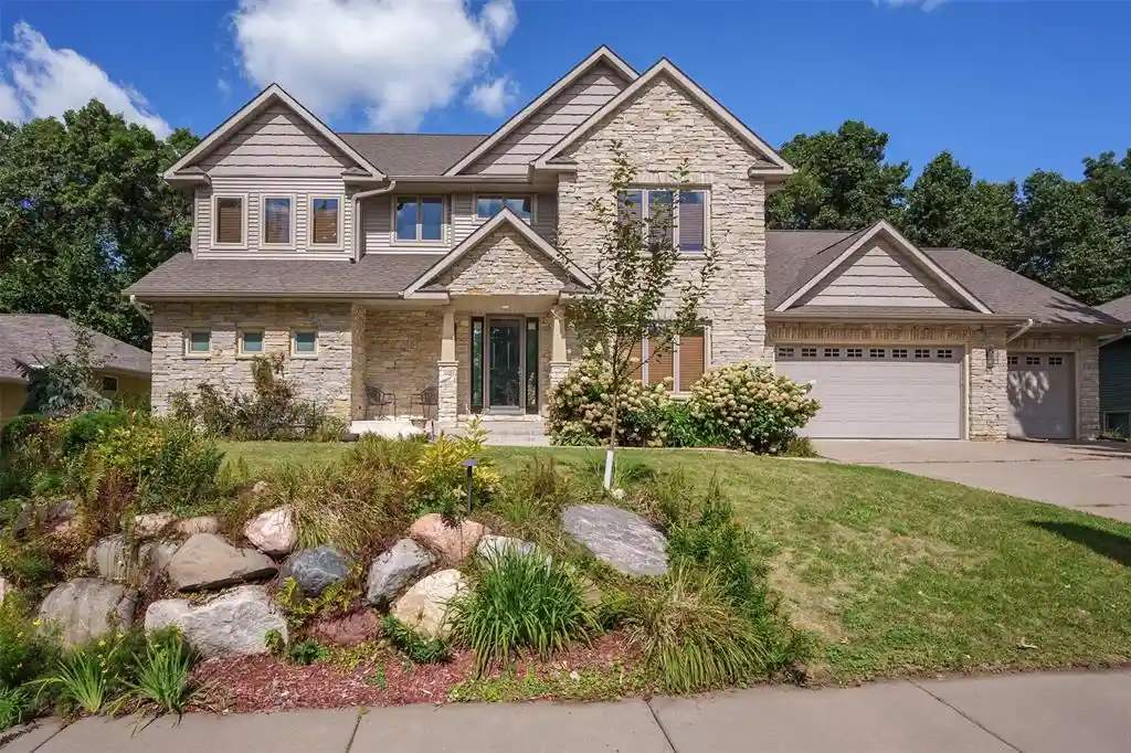 Photo 1 of Single family home for sale at 3130 Anric Dr, Eau Claire, WI 54701 | MLS# 1605070 | Listing updated on 2026-09-17