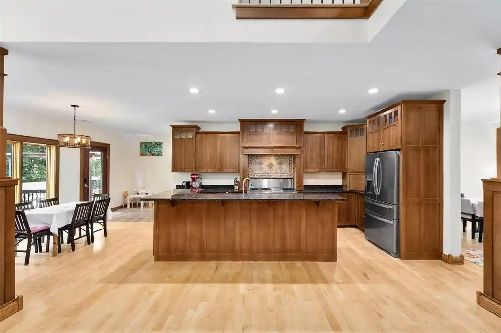 Photo 3 of Single family home for sale at 3130 Anric Dr, Eau Claire, WI 54701 | MLS# 1605070 | Listing updated on 2026-09-17