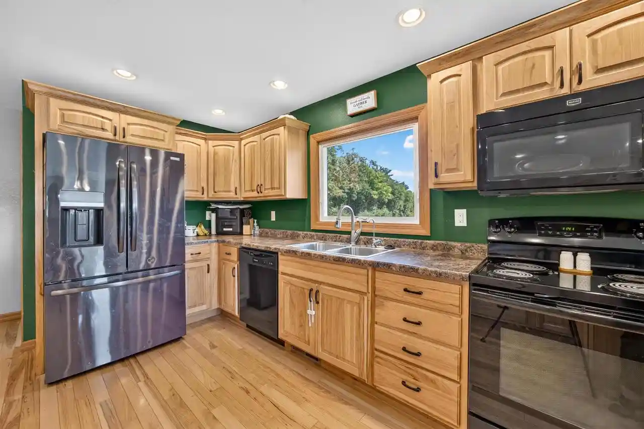 Photo 3 of Single family home for sale at 4461 County Rd Q, Wisconsin Rapids, WI 54495 | MLS# 22604524 | Listing updated on 2026-09-14