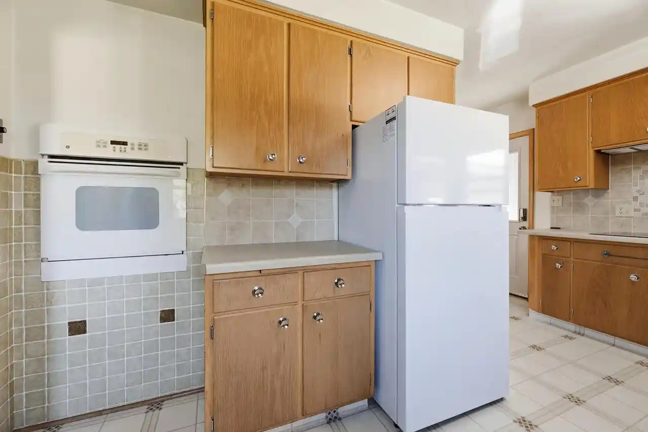 Photo 4 of Single family home for sale at 415 N 6th Avenue, Onalaska, WI 54650 | MLS# 1980413 | Listing updated on 2026-09-15