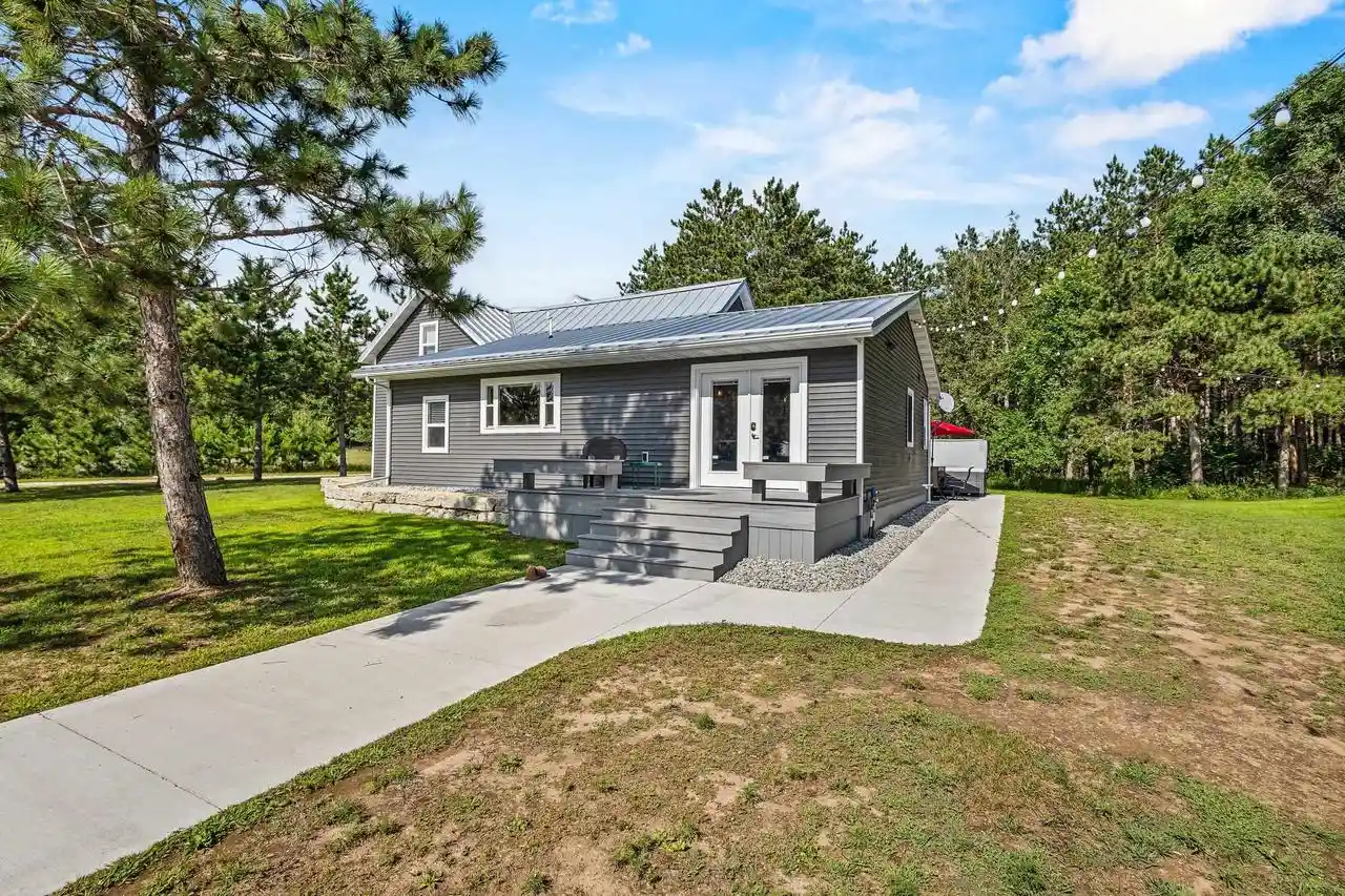 Photo 2 of Single family home for sale at W6191 Lueck Ln, Princeton, WI 54968 | MLS# 2032568 | Listing updated on 2026-09-13