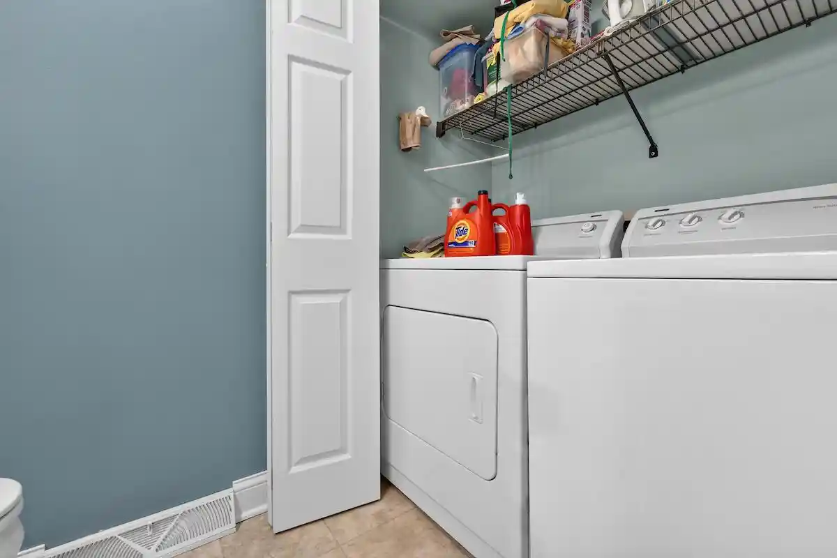 Photo 4 of Condo for sale at 3723 Cheyenne Ct, Caledonia, WI 53404 | MLS# 1980421 | Listing updated on 2026-09-22