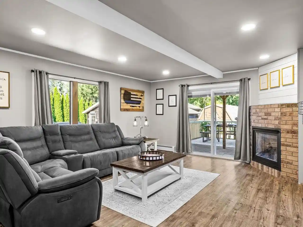 Photo 2 of Single family home for sale at 3709 S 15th Street, Manitowoc, WI 54220 | MLS# 1980428 | Listing updated on 2026-09-15