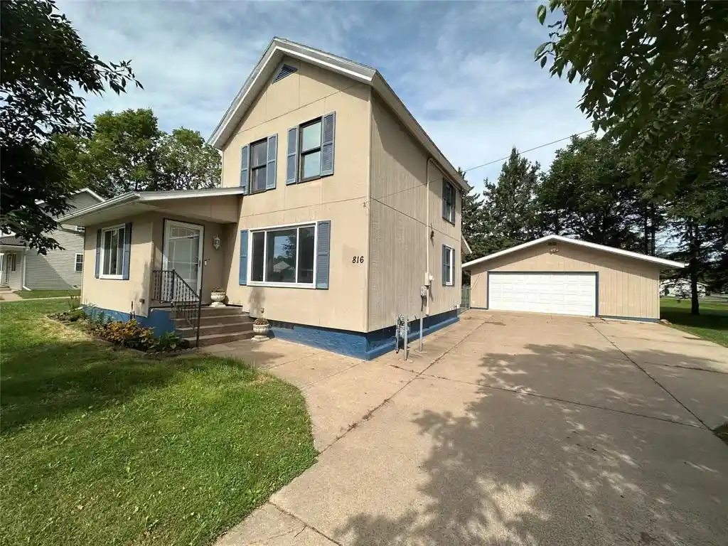 Photo 1 of Sale Pending at 816 W Elm St, Chippewa Falls, WI 54729 | MLS# 1605056 | Listing updated on 2026-09-15