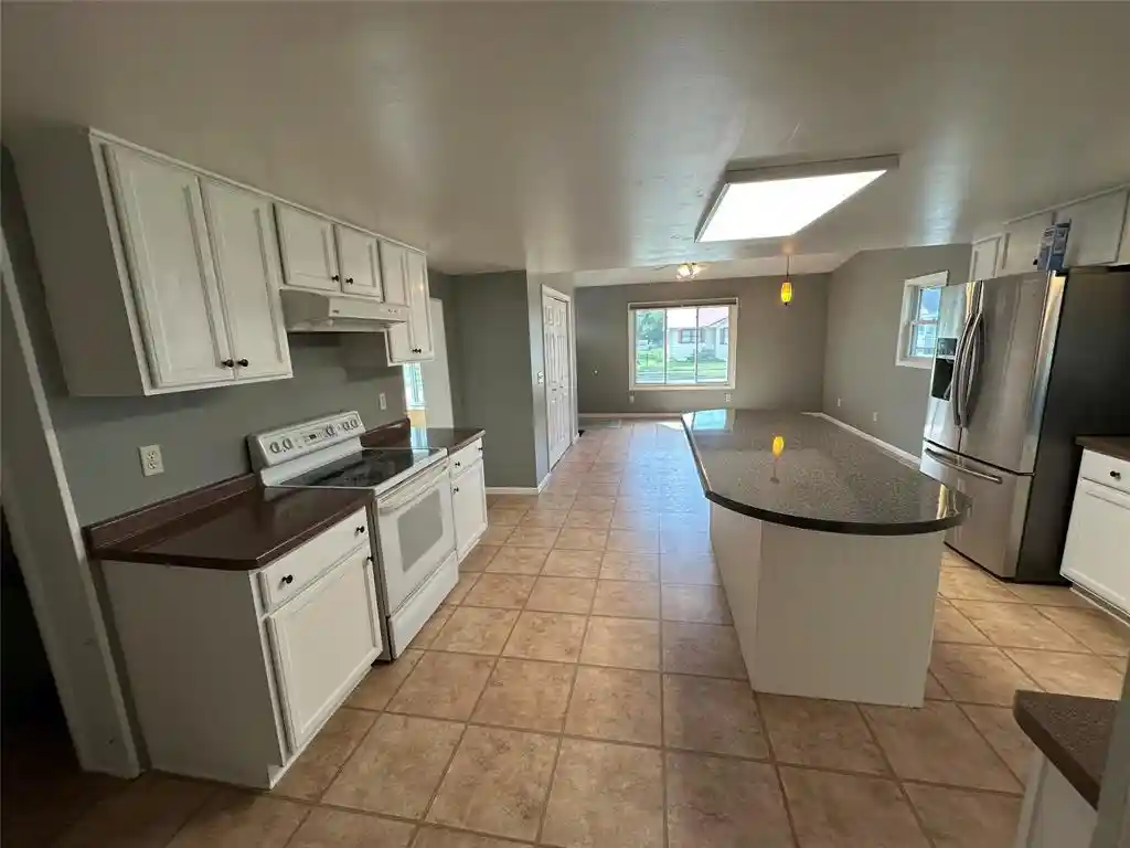 Photo 2 of Sale Pending at 816 W Elm St, Chippewa Falls, WI 54729 | MLS# 1605056 | Listing updated on 2026-09-15