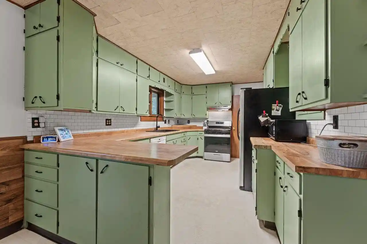 Photo 4 of Single family home for sale at N4955 State 58 Rd, Mauston, WI 53948 | MLS# 2032574 | Listing updated on 2026-09-23