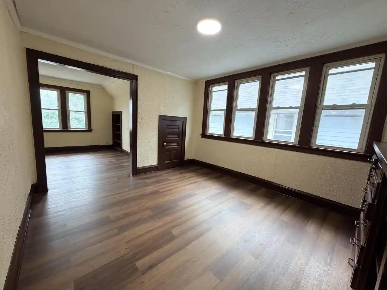 Listing Photo 5 - Condo for sale in building located at 2022 W Keefe Ave, Milwaukee, WI 53206 - Unit #2022A
