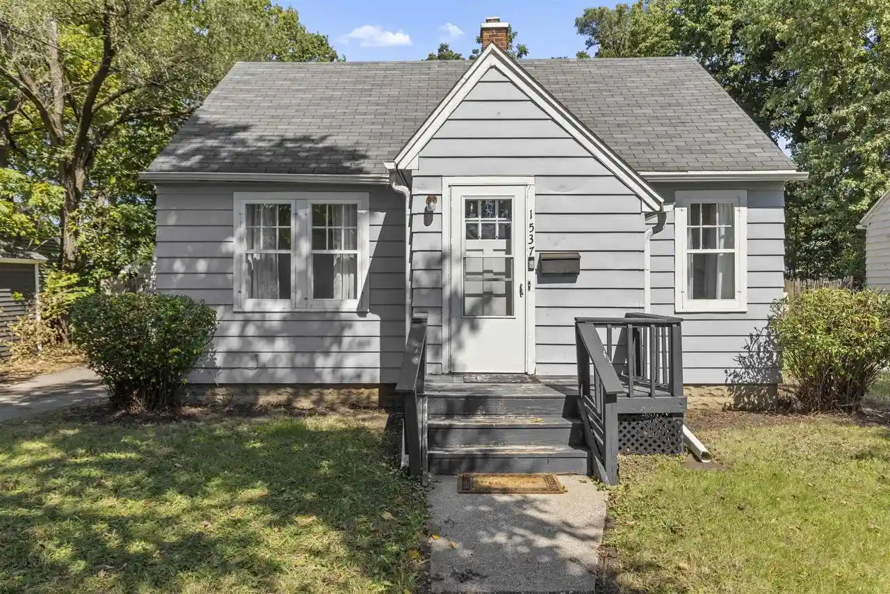 Photo 1 of Single family home for sale at 1537 Copeland Ave, Beloit, WI 53511 | MLS# 2032577 | Listing updated on 2026-09-14