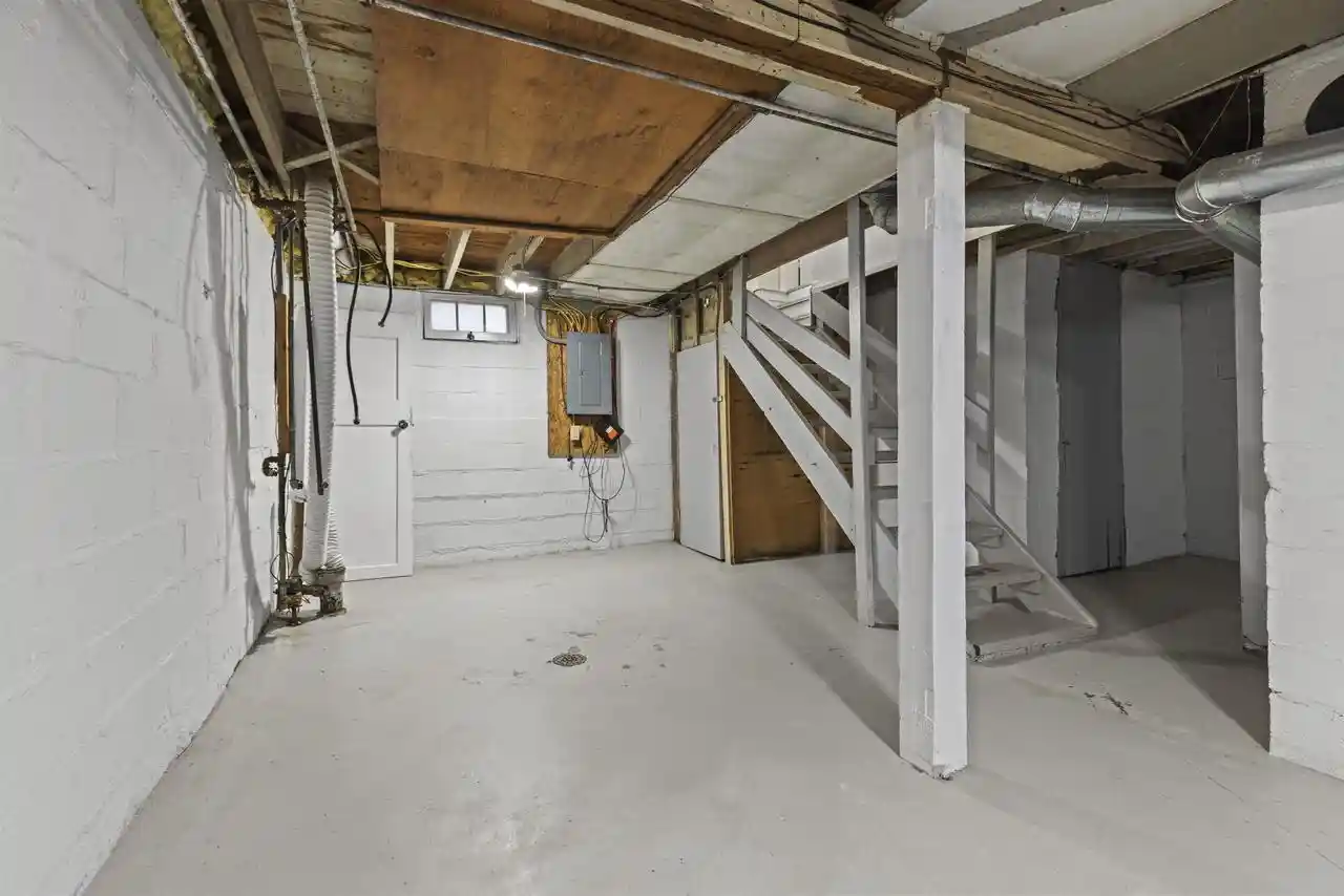 Photo 3 of Single family home for sale at 1537 Copeland Ave, Beloit, WI 53511 | MLS# 2032577 | Listing updated on 2026-09-14