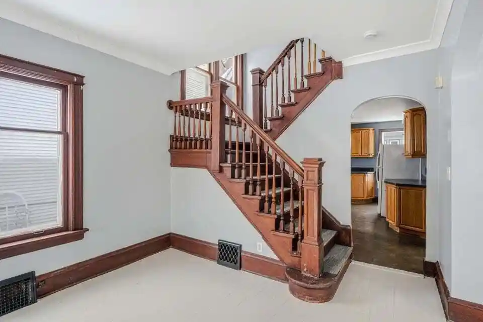 Photo 2 of Single family home for sale at 4722 W Garfield Ave, Milwaukee, WI 53208 | MLS# 1980438 | Listing updated on 2026-09-12